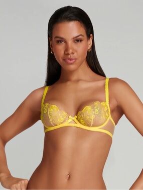 Agent Provocateur NWOT Jayce Yellow Floral Lace Plunge Bra Size 32E